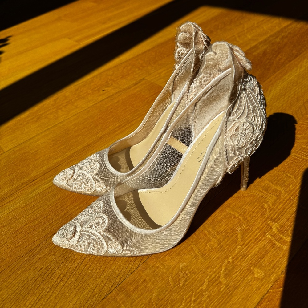 Vince Camuto IM-OPHELIA Lace Wedding Shoes
